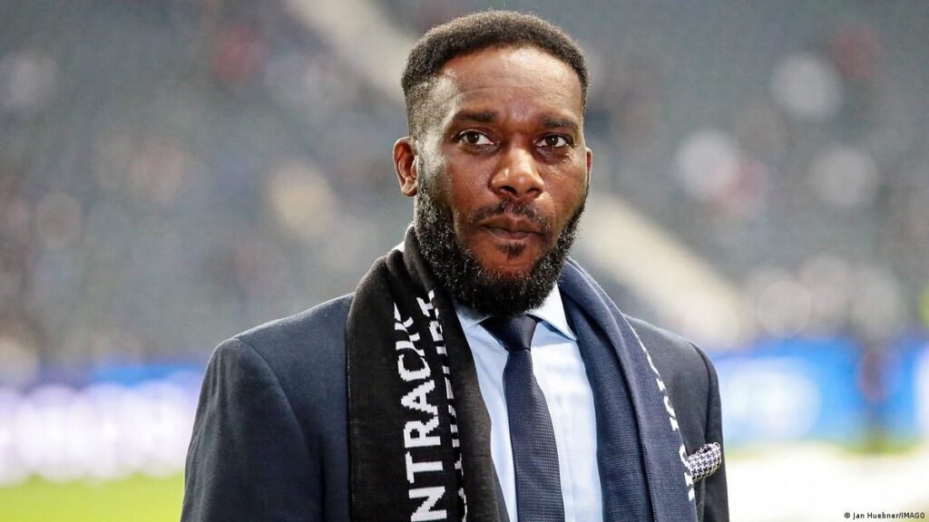 okocha9162259783870110212